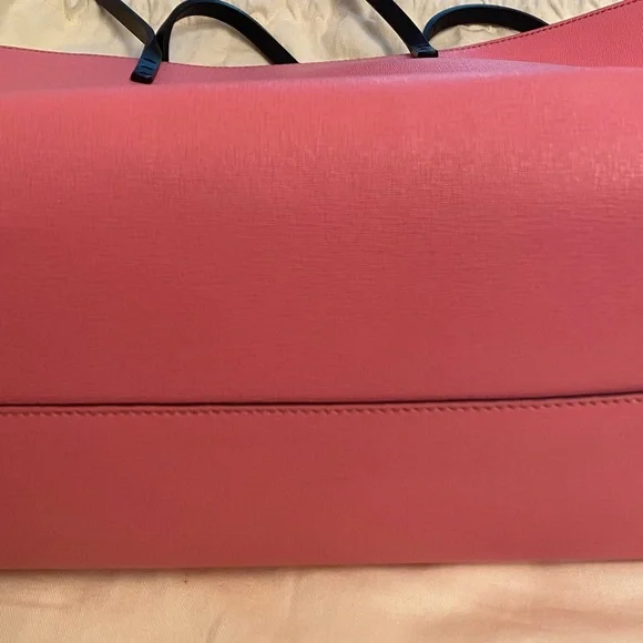 Fendi Monster Vitello Elite Cuojo Buggies roll tote Pink Tote with Black Accents - Picture 10 of 14